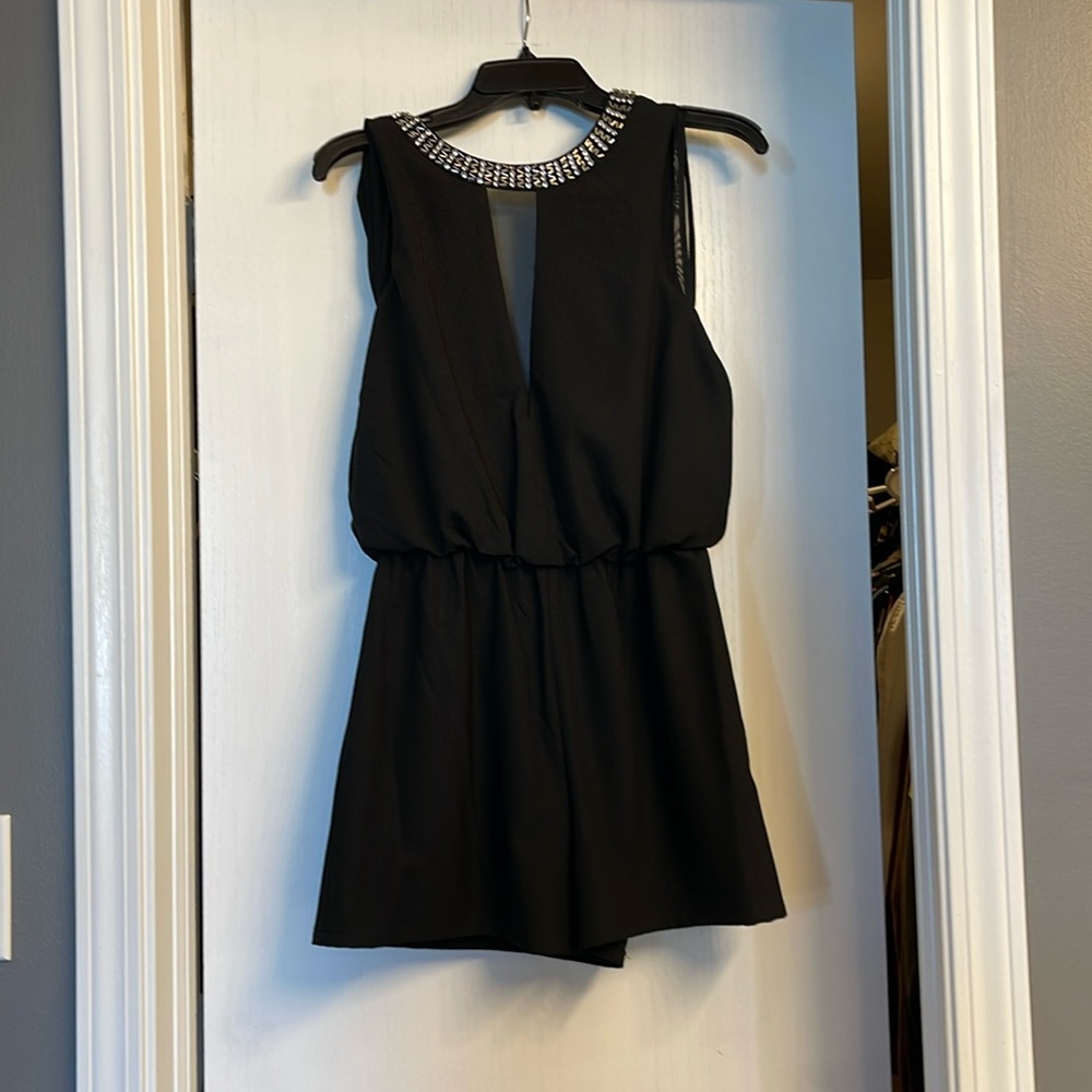 NWT City Triangles beaded tie back romper